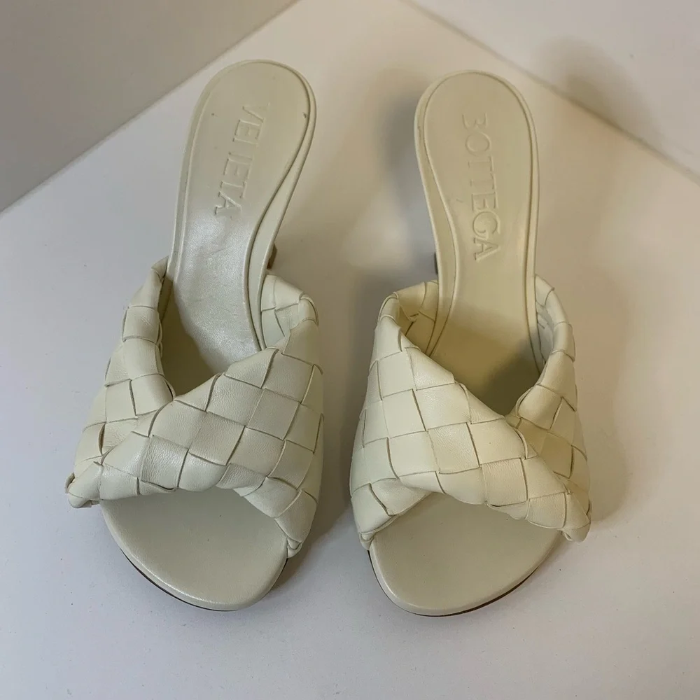 Bottega Veneta Blink Woven Leather Mule Sandal Heel Ivory NWT Size 36 - Picture 2 of 10